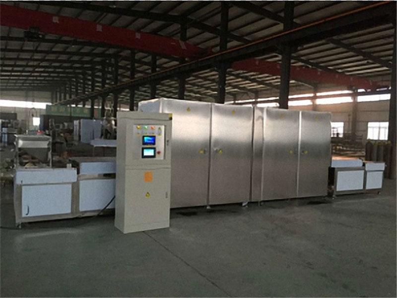 微波干燥設(shè)備將能源轉(zhuǎn)換熱能提高效率、環(huán)保等性能